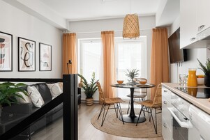 2 habitaciones, sistema de insonorización, wifi gratis y ropa de cama 