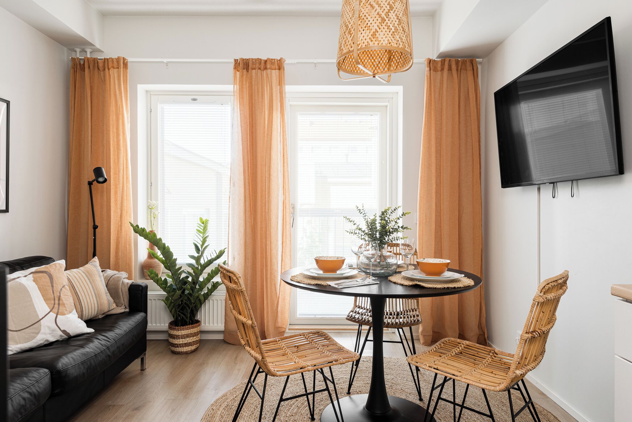 コンフォート アパートメント | 2 室のベッドルーム、防音設備、WiFi (無料)、ベッドシーツ