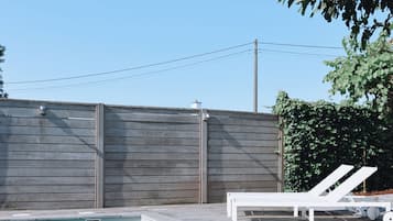 Een verwarmd zwembad