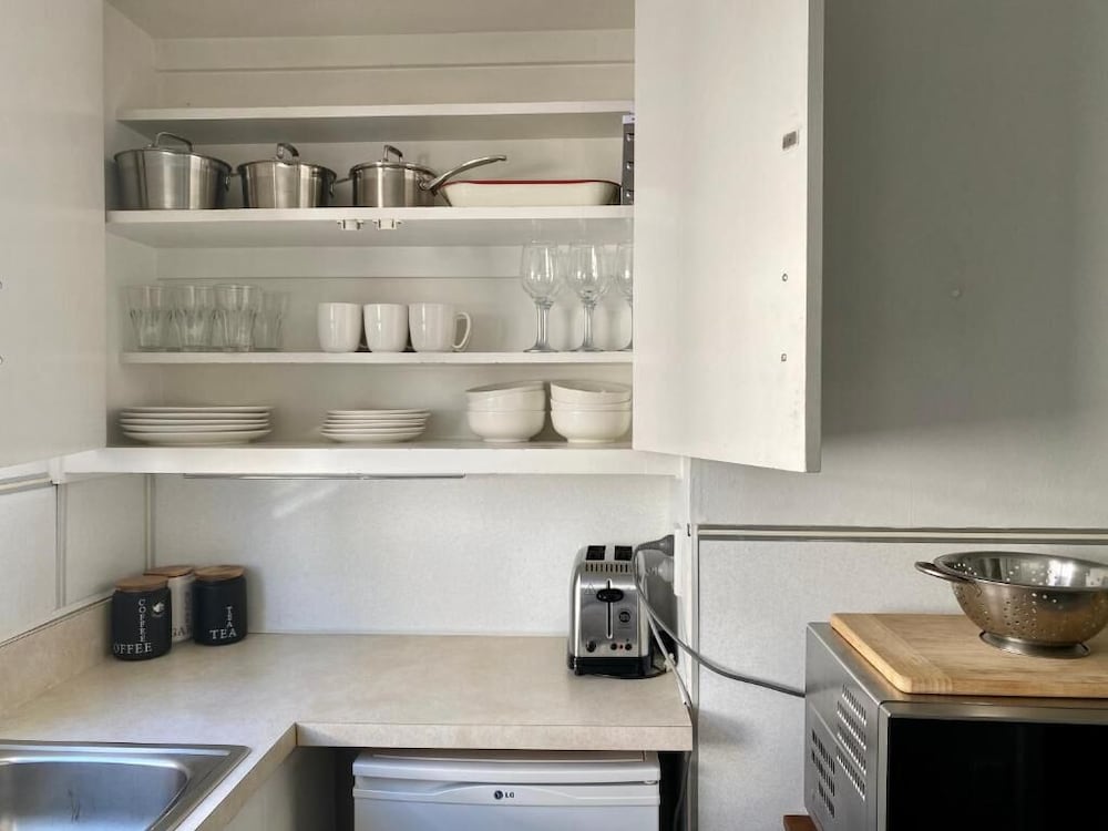 Beach Lodge Motel Dunedin by null