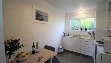 Comfort Apartment, Patio | Private kitchen