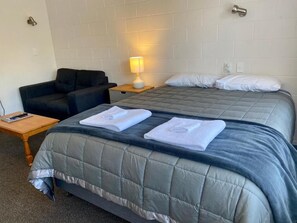 Soundproofing, iron/ironing board, free WiFi