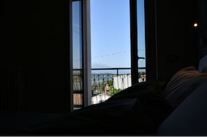 Chambre Triple Familiale, balcon
