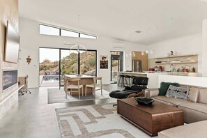 Télévision, espaces bureaux