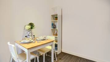 Studio Standar, 1 Tempat Tidur Twin | Wi-Fi gratis dan seprai linen