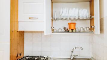 Villa, 2 Bedrooms, Terrace | Private kitchen | Fridge, stovetop, cookware/dishes/utensils