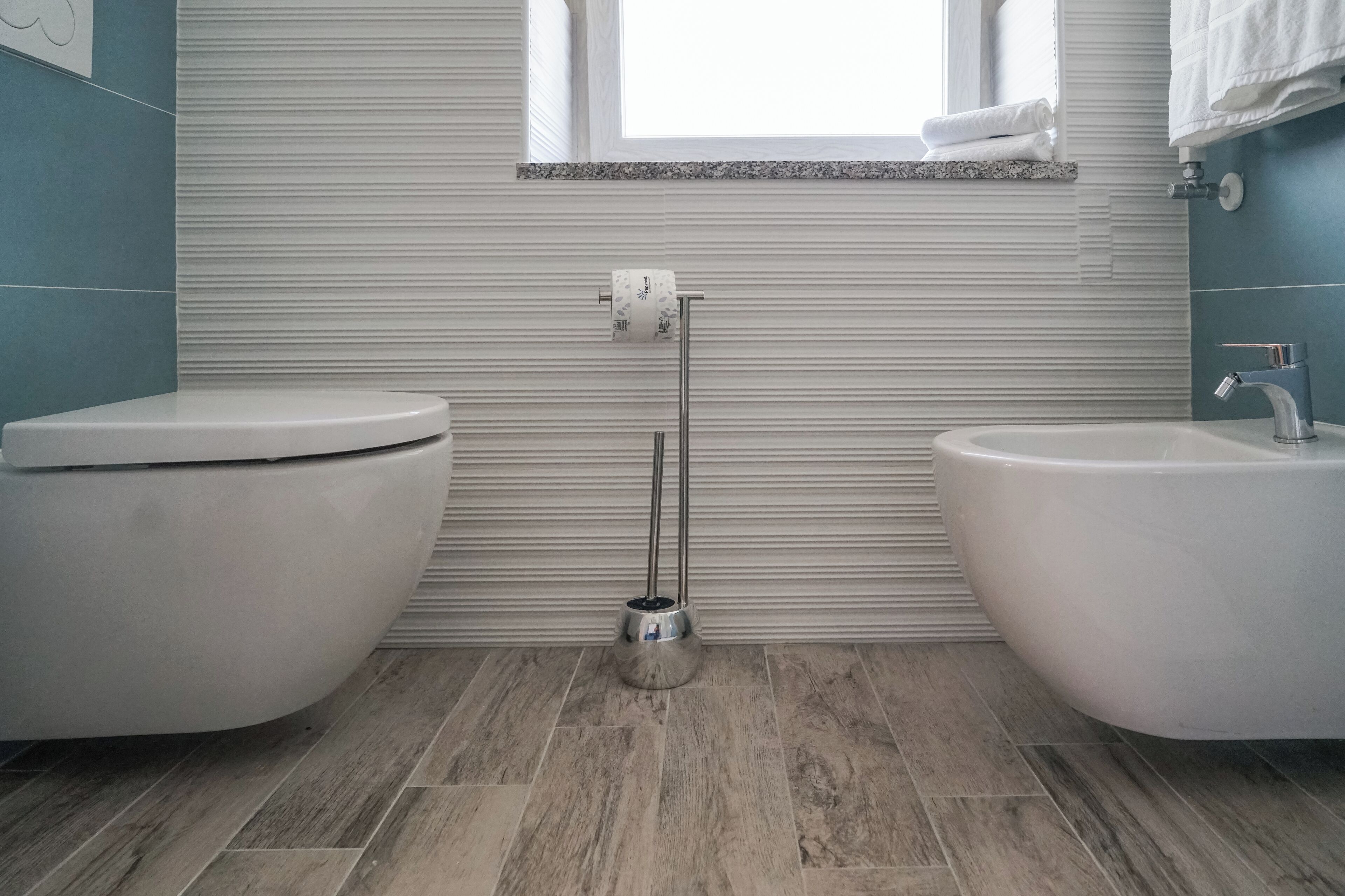 Room, 1 Bedroom | Bathroom