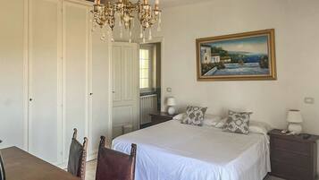 Room, 1 Bedroom, Balcony