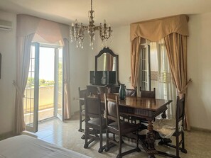 Flat-screen TV - Hssoverato (Soverato)