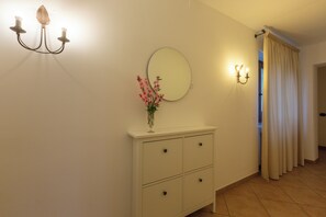 Hallway - Antico Borgo Perrotta + Tripla (Benevento)