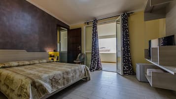 1 bedroom, iron/ironing board, free WiFi