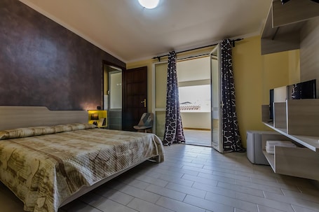 Apartment, 1 Schlafzimmer, Terrasse | 1 Schlafzimmer, Bügeleisen/Bügelbrett, kostenloses WLAN