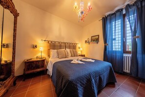 Zimmer, 1 Schlafzimmer, eigenes Bad | 1 Schlafzimmer, kostenloses WLAN, Bettwäsche