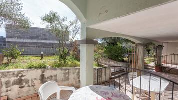 Appartement, 2 slaapkamers, patio | Terras