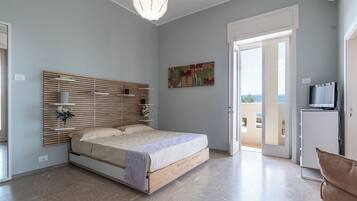 Apartment, 2 Bedrooms, Balcony, Sea View | 2 bedrooms, free WiFi