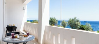 Villa Valletta 1 & 2