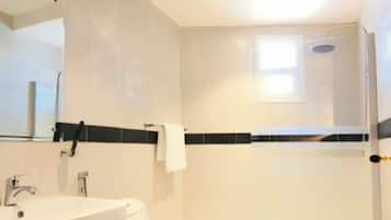 Family Quadruple Room | In-room safe, iron/ironing board