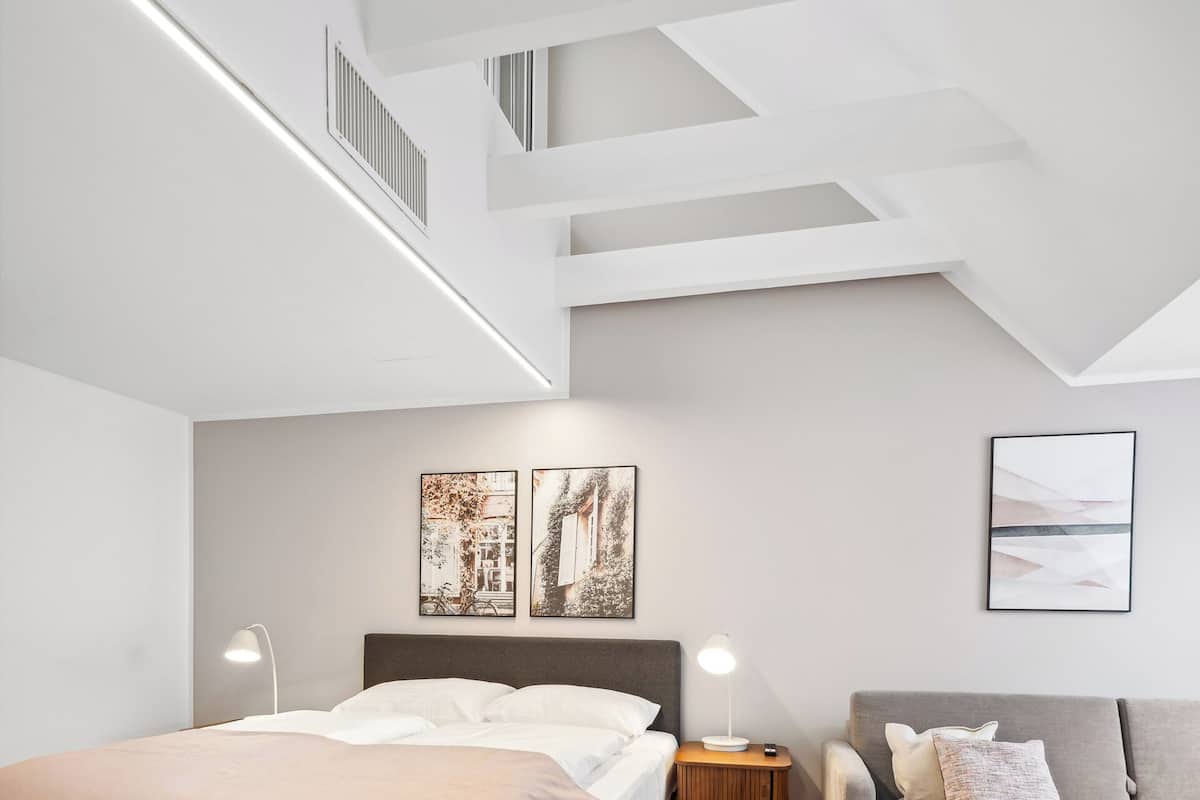 Suite, 1 habitación | 1 habitación, decoración personalizada, muebles diferentes y escritorio