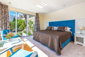 5 Schlafzimmer, Bügeleisen/Bügelbrett, WLAN, Bettwäsche