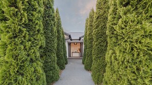 Unclassified image, 4 of 59, button - Sunlit Sanctuary with Private Patio in Wigram (Christchurch)