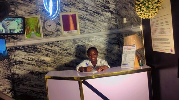 Reception - Autograph Apartment (Lagos)