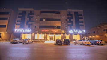 Mặt tiền nơi lưu trú