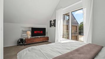 1 chambre, bureau, lit parapluie, Wi-Fi