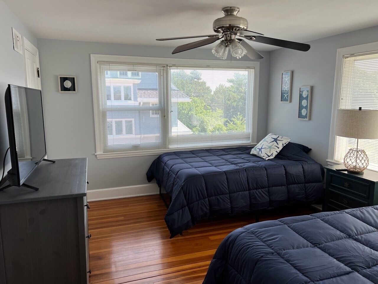 3 bedrooms, desk, iron/ironing board, WiFi