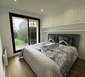 2 Schlafzimmer, Bügeleisen/Bügelbrett, WLAN, Bettwäsche