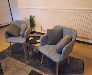 House | Interior - Inviting 3-bed House in Dagenham (Dagenham)