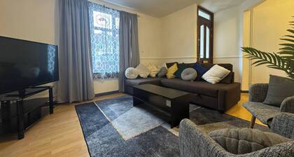 Inviting 3-bed House in Dagenham
