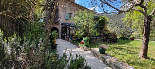 Mas Suéjol Privatisé ! Gîtes en Cévennes (38 Pers), Gîtes du Mas Suéjol en Cévennes