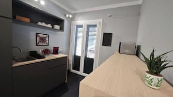 Fridge, microwave, coffee/tea maker, electric kettle