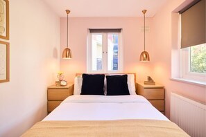 Apartment | 3 bedrooms - The Brunswick Retreat - Warm 3bdr Flat With Balcony (London)