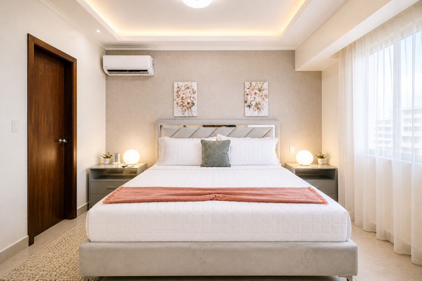 1 habitación, escritorio, tabla de planchar con plancha y wifi 