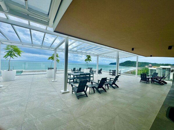 Condo, 3 Bedrooms | Outdoor dining