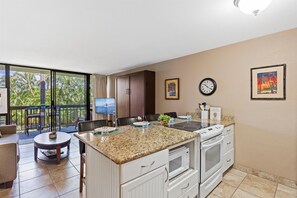 Condo, 1 Bedroom | Private kitchen | Fridge, oven, dishwasher, coffee/tea maker - Maui Vista 3218 1 Bedroom Condo (Kihei)