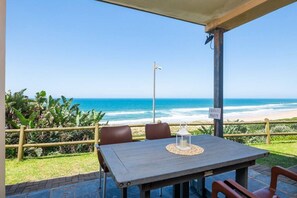 Outdoor dining - Sancta South Coast 2 bedroom Apartment (South Coast, KwaZulu-Natal)