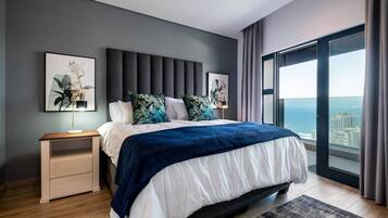 2 bedrooms, desk, iron/ironing board, WiFi (free)