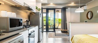 Coral Point Executive Studio Apartment E316