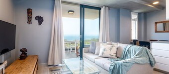 Gorgeous Coral Point Sibaya