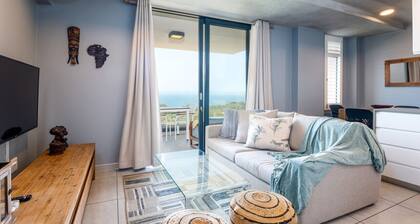 Gorgeous Coral Point Sibaya
