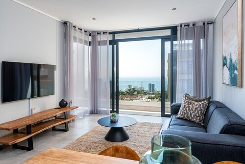 Luxury Bellagio 302 with Sea Views
