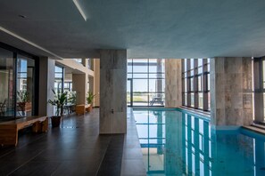 Pool - Stunning 305 Marina Bay Apartment (uMhlanga Ridge, KwaZulu-Natal)