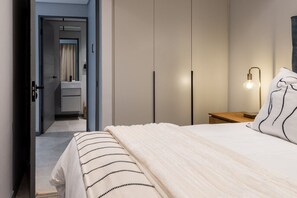 1 chambre, bureau, fer et planche à repasser, Wi-Fi gratuit