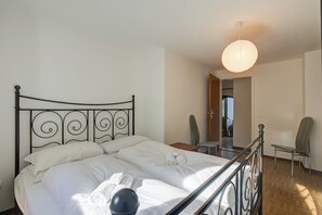 1 bedroom, free WiFi, bed sheets - Ca Cornocc (Gordola)