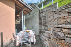 Standard Chalet, Multiple Bedrooms, Mountainside (Ca Contina) | Outdoor dining - Ca Contina (Sonogno)