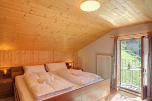Standard Chalet, Multiple Bedrooms, Mountainside (Ca Contina) | 1 bedroom, free WiFi, bed sheets - Ca Contina (Sonogno)