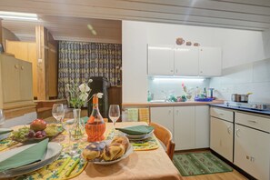 Standard Chalet, Multiple Bedrooms, Mountainside (Ca Contina) | Dining - Ca Contina (Sonogno)