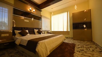 Signature Room, City View | Free WiFi